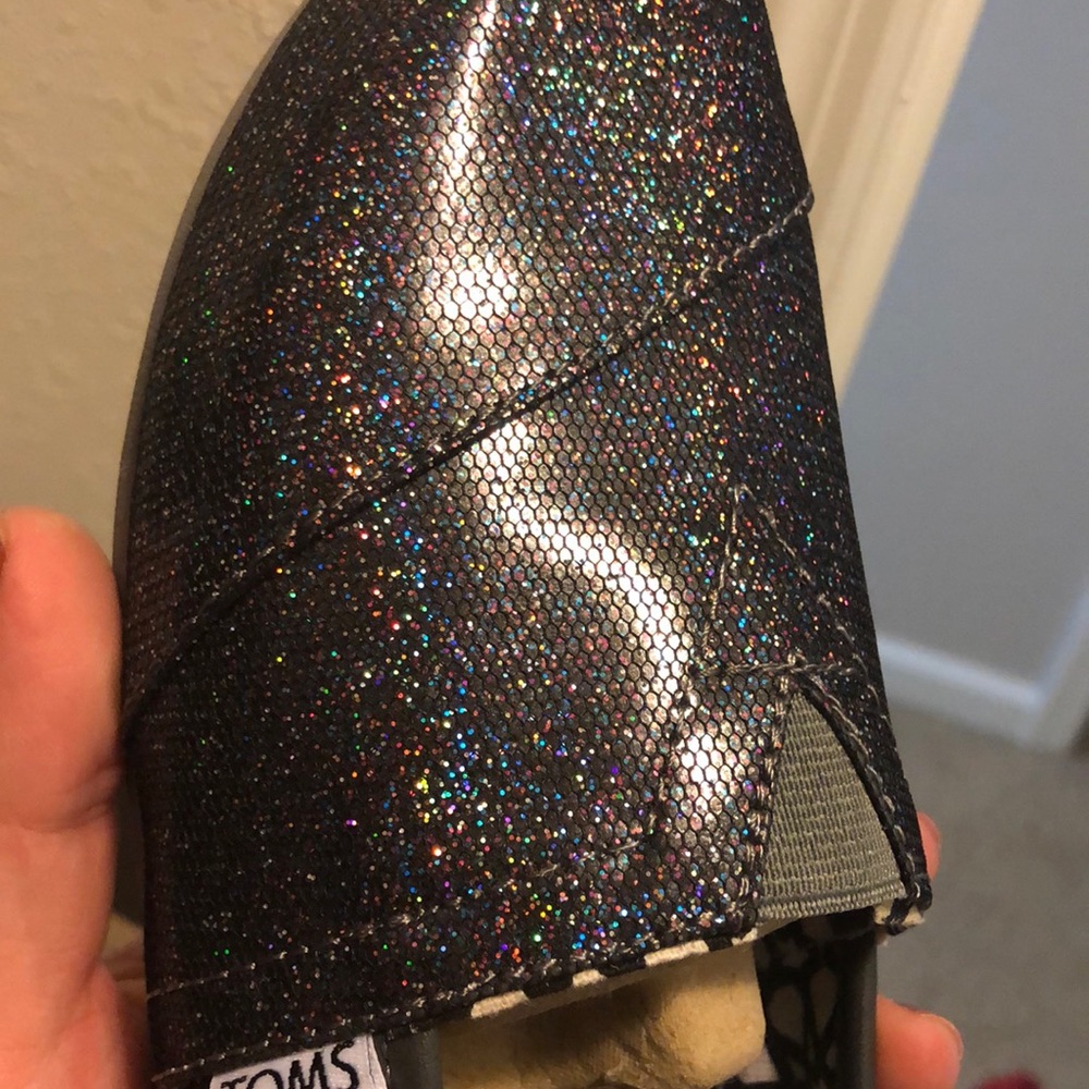BNIB Multi-Color Glitter Toms.